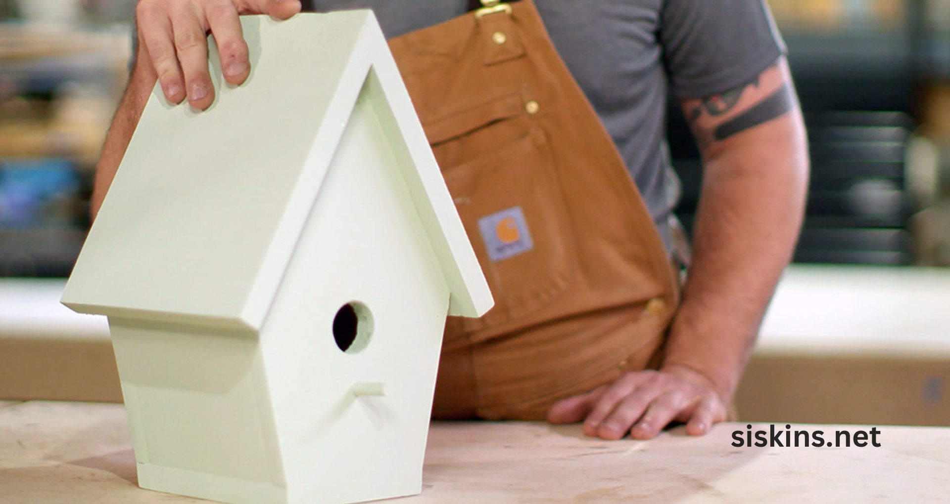 What is the easiest way to build a birdhouse?